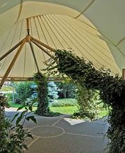 Hôtel les Remparts Kaysersberg. Entrée de l'hôtel et accueil.