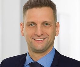 portraitSq