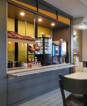 B&B HOTEL Aix-en-Provence Pont-de-l'Arc image 12