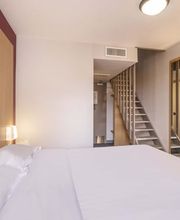 B&B HOTEL La Rochelle Centre image 5