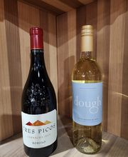 T & R Wines & Liquors image 18