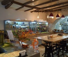 Art Home image 1
