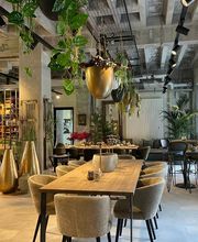 Orangerie Bernapark Bild 6