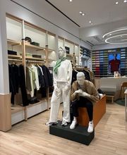 Overall View - In-Store