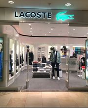 Lacoste Bild 1