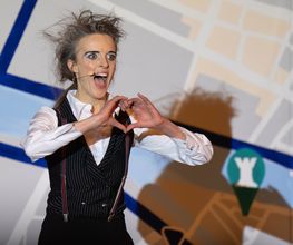 Miss Hallony - Visuelle Comedy