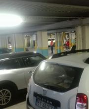Parcheggio Saba Mercato Coperto immagine 3