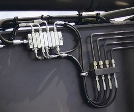 H. Schuoler Fahrzeugtechnik AG Zentralschmiertechnik Bild 1
