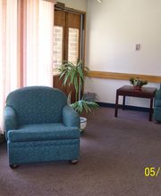 Lake Forest Apartments image 6