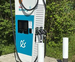 Shell Recharge Charging Station Bild 1