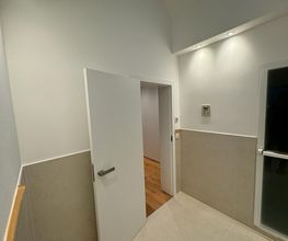 Handwerk & Interieur Bild 8