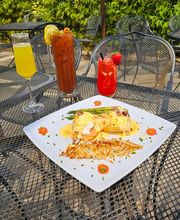 Yellow Brix Restaurant image 8