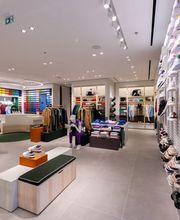 Lacoste Bordeaux Lac image 3