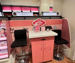 Brow Bar Benefit Cosmetics immagine 5