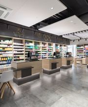 Aemisegger Apotheke Drogerie Kosmetik Bild 2