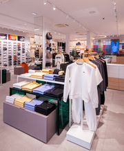 Lacoste Vichy image 4