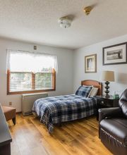 Twin Cedar Senior Living image 9