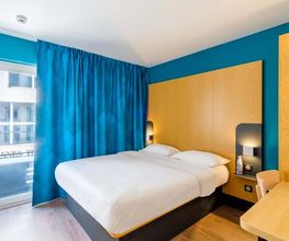 B&B HOTEL Cannes La Bocca Plage image 2