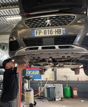 PEUGEOT USSEL image 1