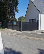 Luxury Garden Home image 19