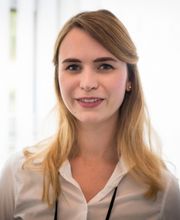Saskia Simon-Kurzawa Zahnarztpraxis Bild 3