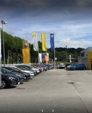 Renault Nogent-Le-Rotrou image 1