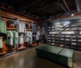 Nike Store Madrid Gran Via imagen 11