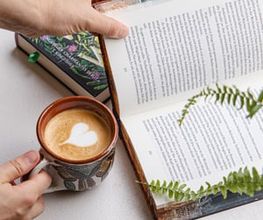 Cozy Place | books & coffee Bild 1