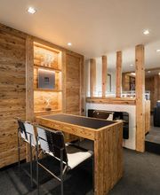 Hublot Courchevel Boutique image 8