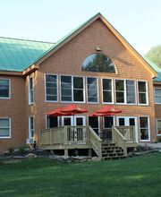 Maine Lakeside Cabins image 1