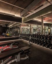 Fitness First Laupheim - Hantel Training