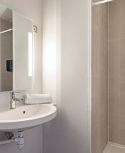 B&B HOTEL Rouen Saint-Étienne-du-Rouvray image 7