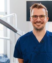 Praxis am Lousberg - Nicolas Witt | Dr. Phillip Eble  - Endodontologe