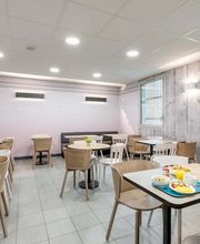 B&B HOTEL Lille Centre Grand Palais image 13