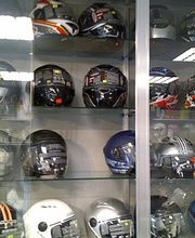 motos-castanera-accesorios-cascos-05.jpg