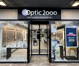 Optic 2000 image 1