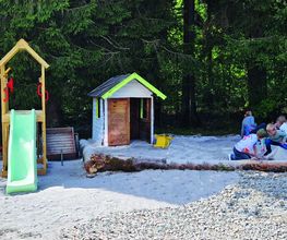 Spielplatz.jpg
