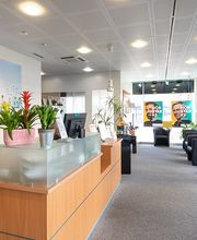 Neuroth Hörcenter AG - Hörgeräte und Gehörschutz Bild 2