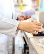 Farmacia Fernando VI Farmacia 12 Horas Parafarmacia Madrid Centro imagen 1