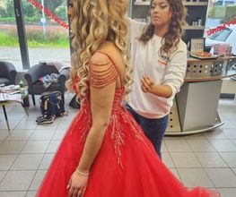 Cut 23 by Melissa Bild 10