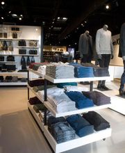 Calvin Klein Outlet immagine 5