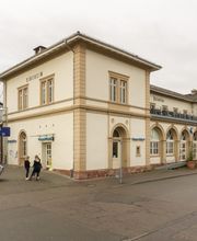 Schmitt & Hahn Buch und Presse im Bahnhof Sinsheim Bild 5