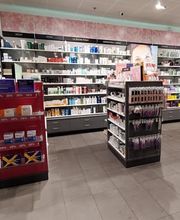 pflegeprodukte-amavita-apotheke-löwencenter