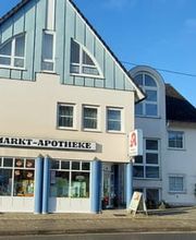 Aussenansicht der Markt-Apotheke Rheinböllen