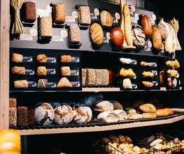 Junge Die Bäckerei. Bild 9