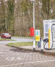 Shell Recharge Charging Station Bild 3