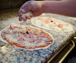 Pizza Sarda image 3