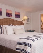 Topside Inn image 10