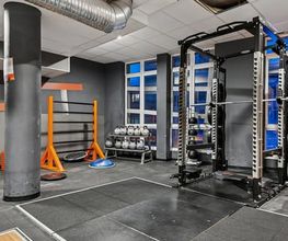 Basic-Fit 24/7 image 1
