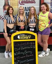 Hotshots Sports Bar & Grill image 10